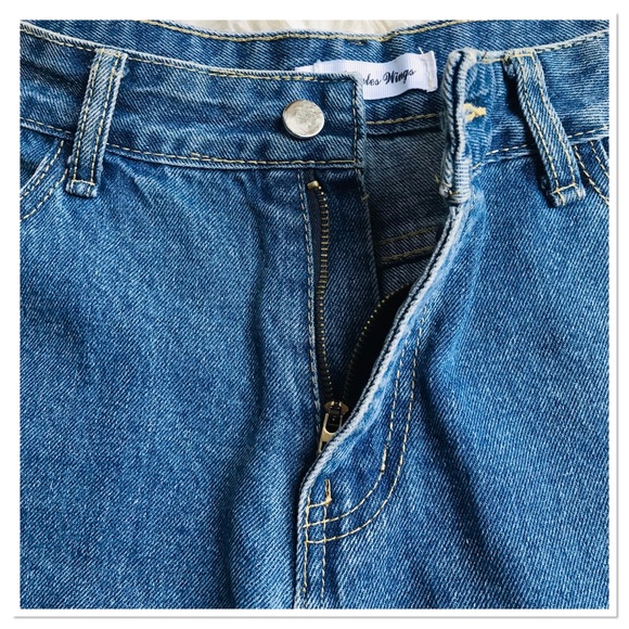 Angeles Wings Mom Shorts High Waisted Blue Denim Distressed Size Large - Picture 3 of 7